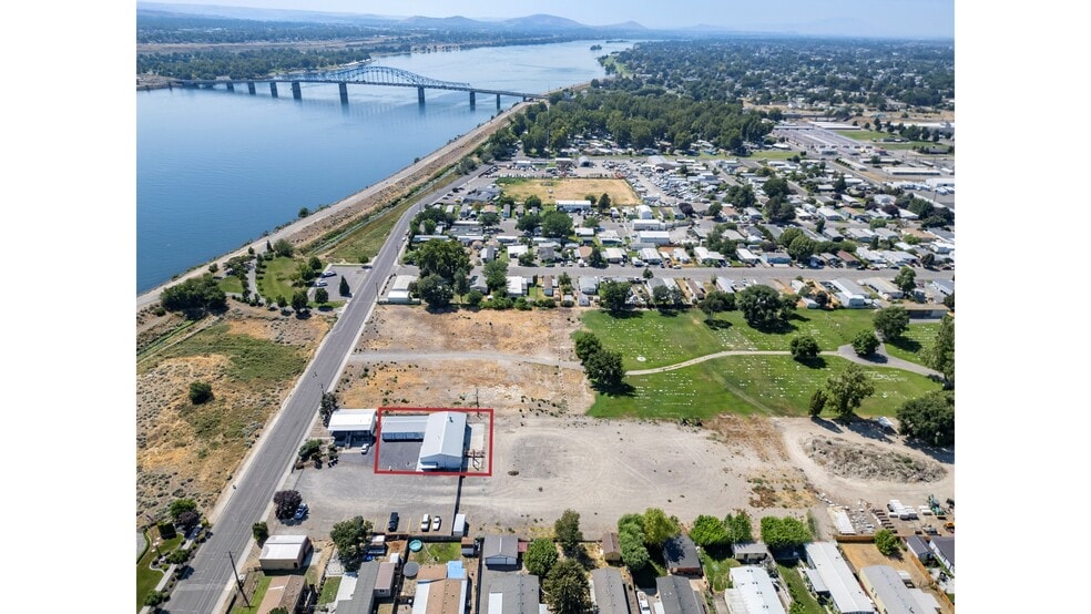 2331 W A St, Pasco, WA for lease - Aerial - Image 3 of 35