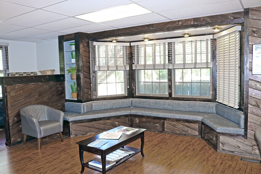 10513 Lincoln Trl, Fairview Heights, IL à louer - Photo intérieure - Image 2 de 14