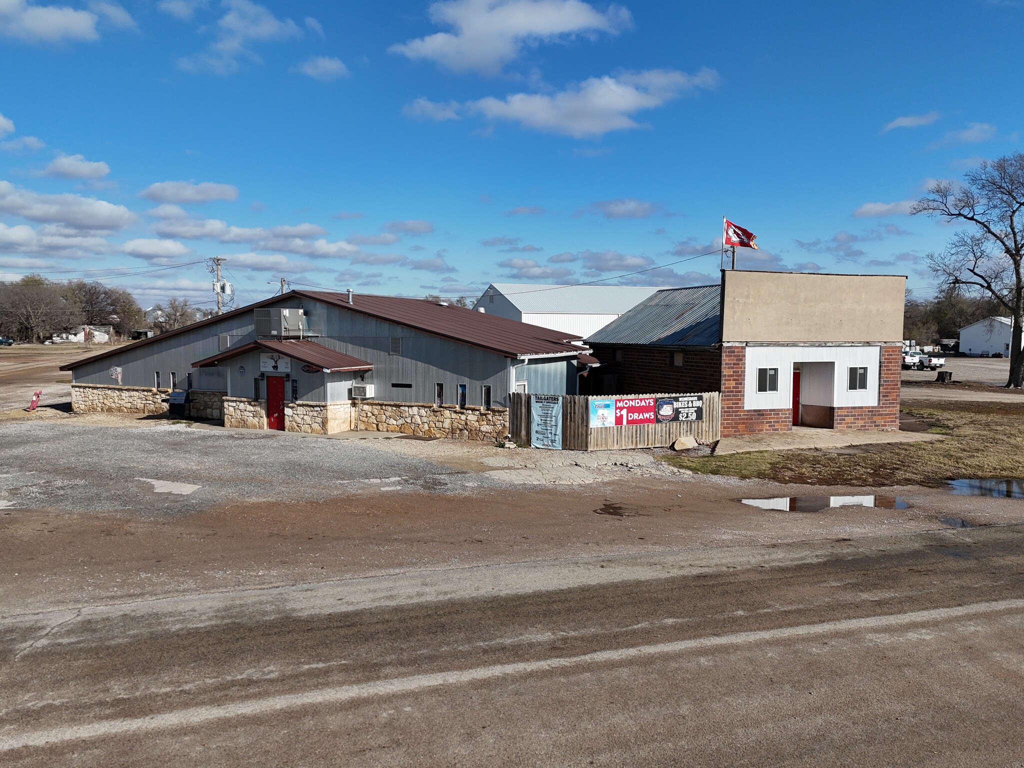 410 E Parallel St, Clifton, KS à vendre Photo du b timent- Image 1 de 12