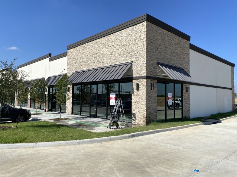 3032 FM 720, Oak Point, TX for lease - Building Photo - Image 2 of 2