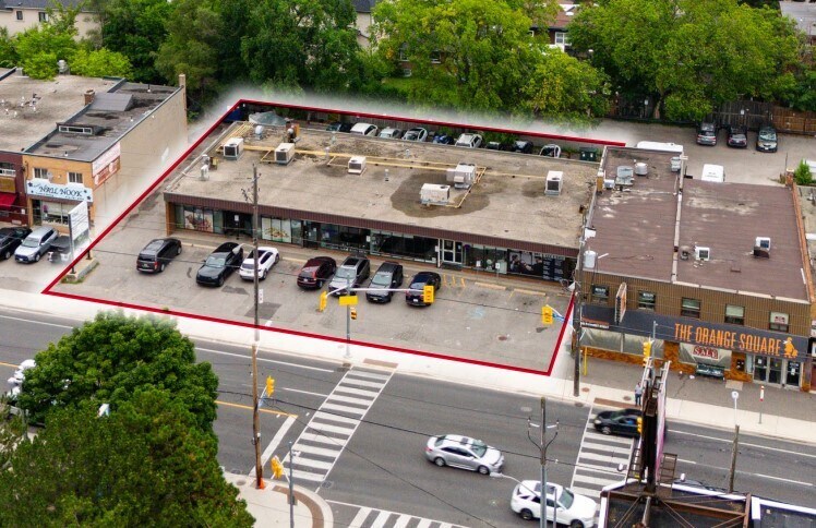 3537 Bathurst St, Toronto, ON à vendre Photo du bâtiment- Image 1 de 1