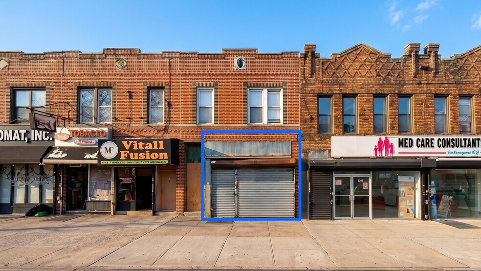 4707 Church Ave, Brooklyn, NY à louer - Photo principale - Image 1 de 6