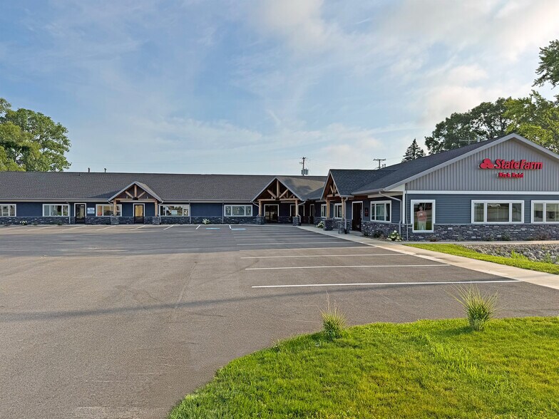 12645 State Road 23, Granger, IN à louer - Photo du bâtiment - Image 1 de 5