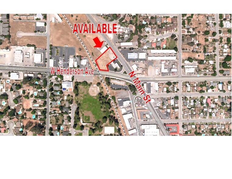 855 N Main St, Porterville, CA à vendre - Photo du bâtiment - Image 1 de 4