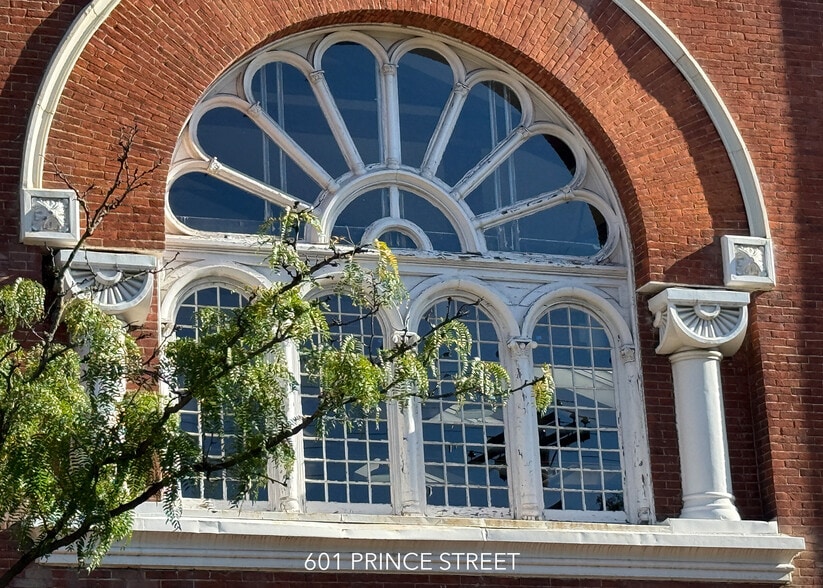 601 Prince St, Alexandria, VA for sale - Building Photo - Image 2 of 10