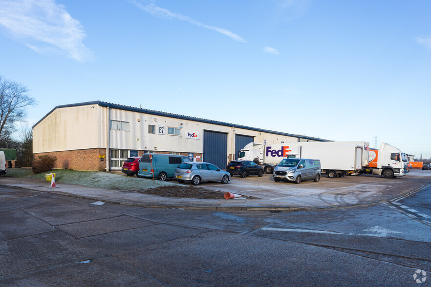 New Hythe Ln, Aylesford for lease - Primary Photo - Image 1 of 4