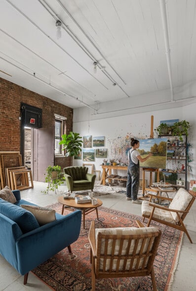 148 India St, Brooklyn, NY for lease - Interior Photo - Image 2 of 25