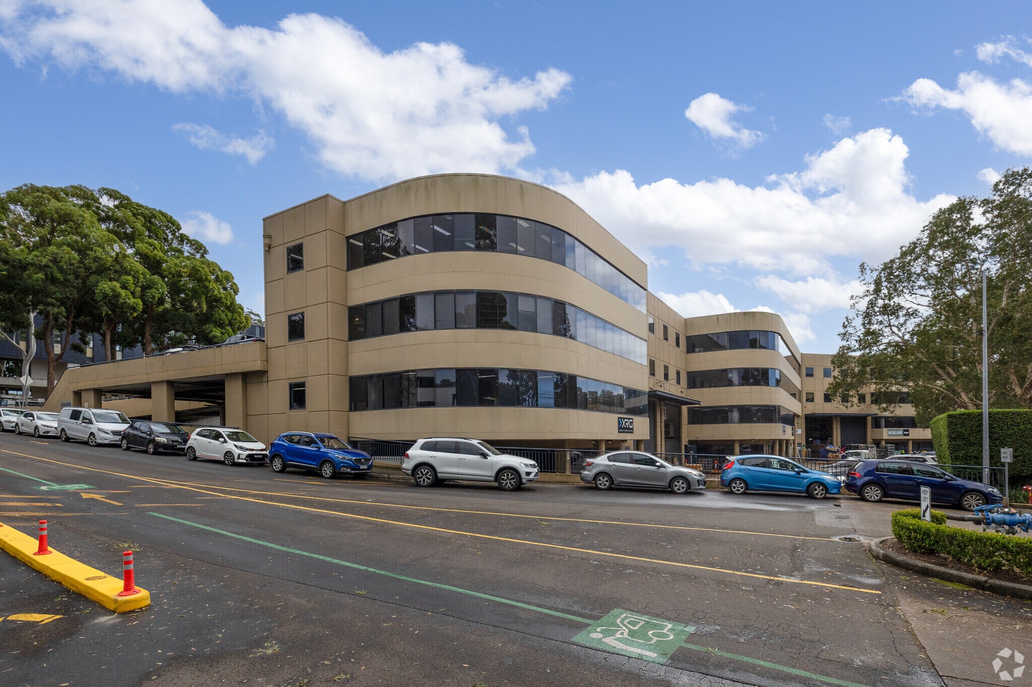 108 Old Pittwater Rd, Brookvale for sale Primary Photo- Image 1 of 8