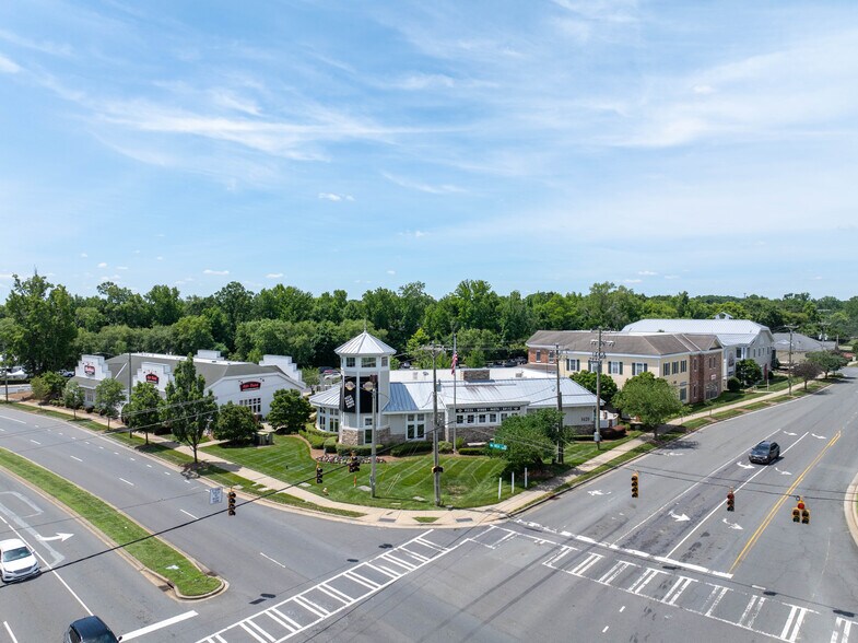 8430 Rea Rd, Charlotte, NC à louer - Aérien - Image 2 de 11