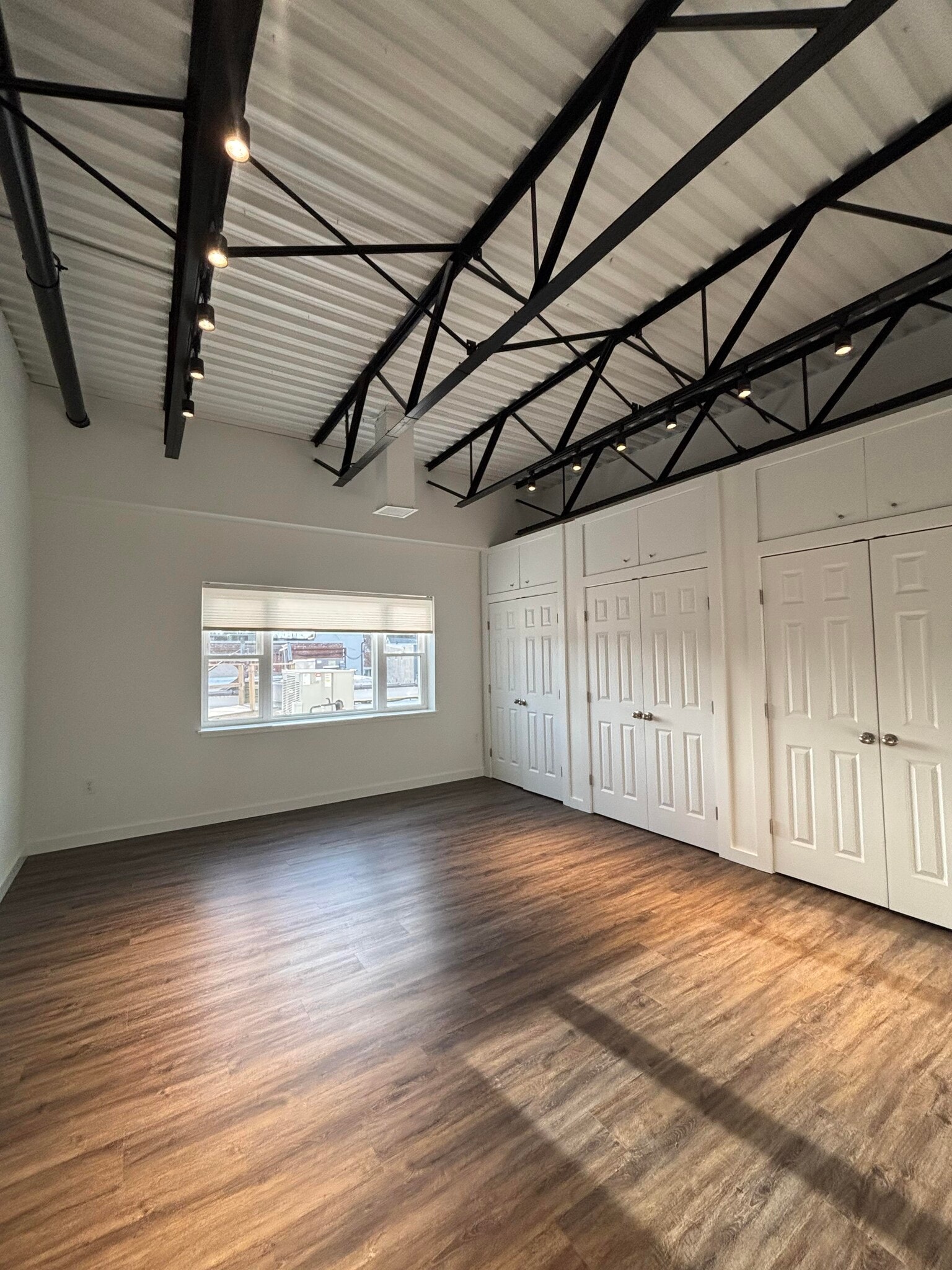 26 Arcadia Rd, Old Greenwich, CT for lease Building Photo- Image 1 of 1