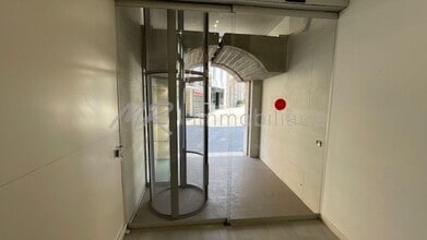 Office/Retail in Granollers, Barcelona for lease Interior Photo- Image 2 of 31