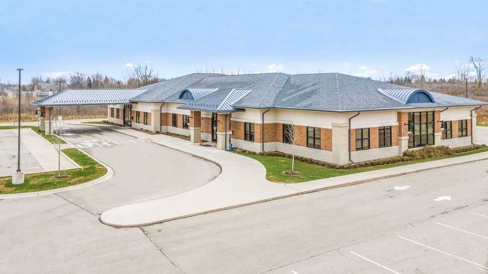 4180 S Hospital Dr, East China, MI for lease - Building Photo - Image 3 of 5