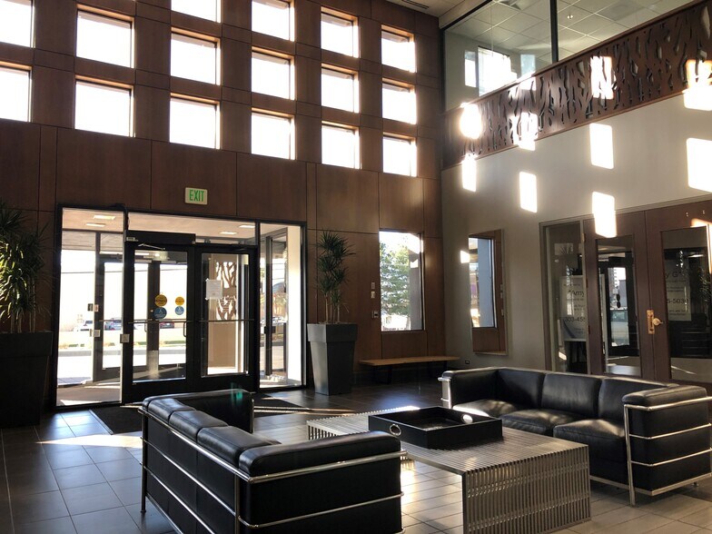 3801 E Florida Ave, Denver, CO à louer - Photo intérieure - Image 3 de 16