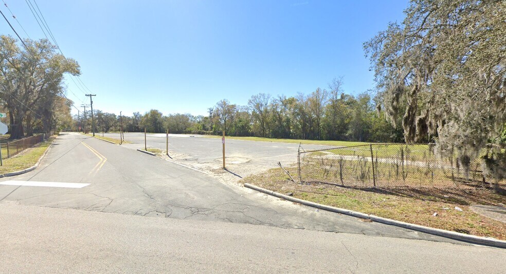 1430 Atline rd, Lakeland, FL à vendre - Photo du bâtiment - Image 3 de 6
