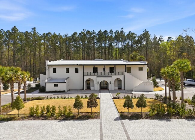 More details for 13535 W Beaver St, Jacksonville, FL - Specialty for Sale