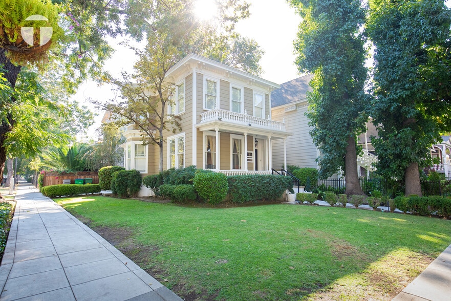 1730 Capitol Ave, Sacramento, CA for sale - Building Photo - Image 1 of 20