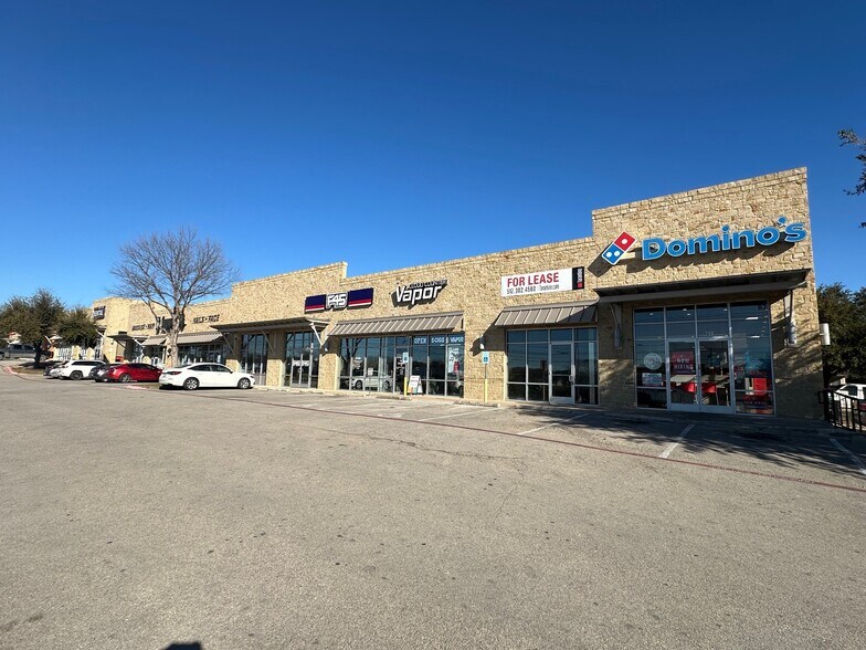 10001 S IH-35, Austin, TX à louer - Photo du bâtiment - Image 3 de 5