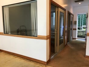 5119 43rd Ave, Woodside, NY for lease Interior Photo- Image 2 of 18