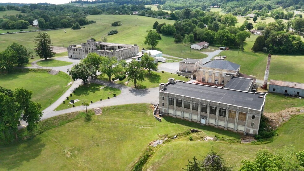 1640 Lee Hwy, Verona, VA à vendre - Vidéo sur l’inscription commerciale - Image 3 de 20