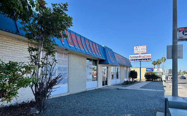 Plus de détails pour 3121 Main St, Chula Vista, CA - Industriel à louer