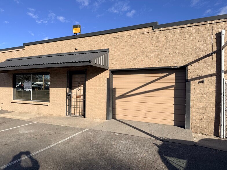 1460 Brentwood St, Lakewood, CO à louer - Photo du bâtiment - Image 2 de 2
