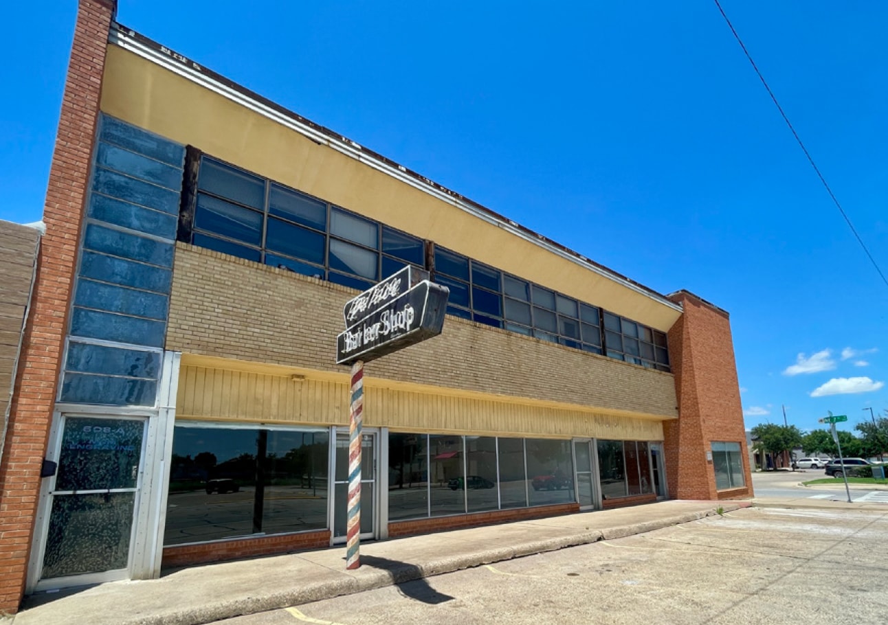610-612 E Main St, Grand Prairie, TX for sale Building Photo- Image 1 of 5