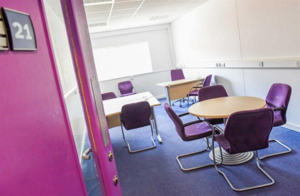 The Gables, Ongar for lease Interior Photo- Image 1 of 3