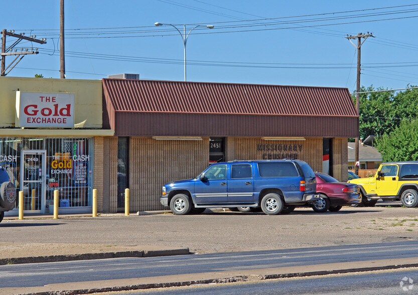 2451 34th St, Lubbock, TX à vendre - Photo principale - Image 2 de 3