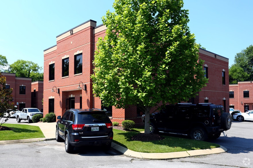 106 B Mission Ct, Franklin, TN for lease - Primary Photo - Image 1 of 2