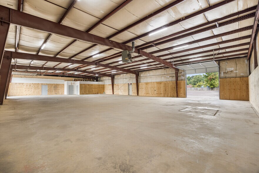 6750-6756 Buckles Cv, Memphis, TN à louer - Photo du bâtiment - Image 2 de 7