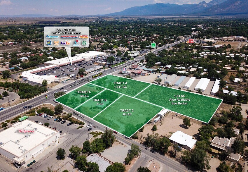 723 Paseo del Pueblo Sur, Taos, NM à louer - Photo du bâtiment - Image 1 de 6