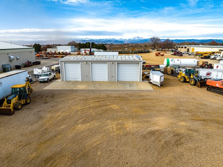 14723 Longs Peak Ct, Longmont, CO à vendre - Photo du bâtiment - Image 3 de 6
