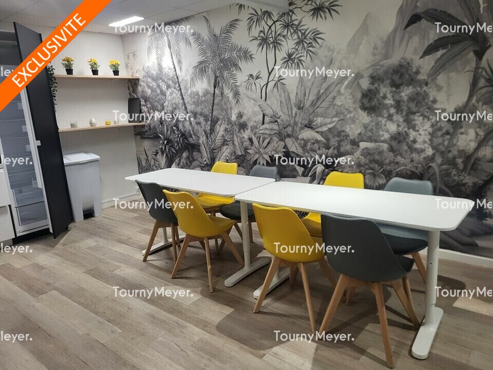 Office in Rennes for lease Interior Photo- Image 1 of 7