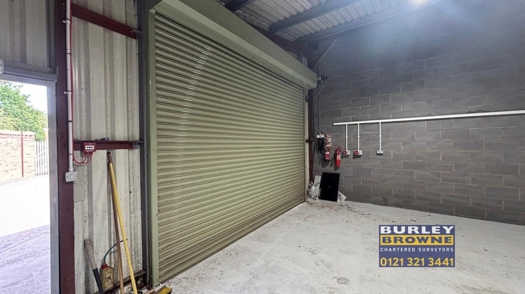 55 Bulls Ln, Wishaw for lease Interior Photo- Image 1 of 3