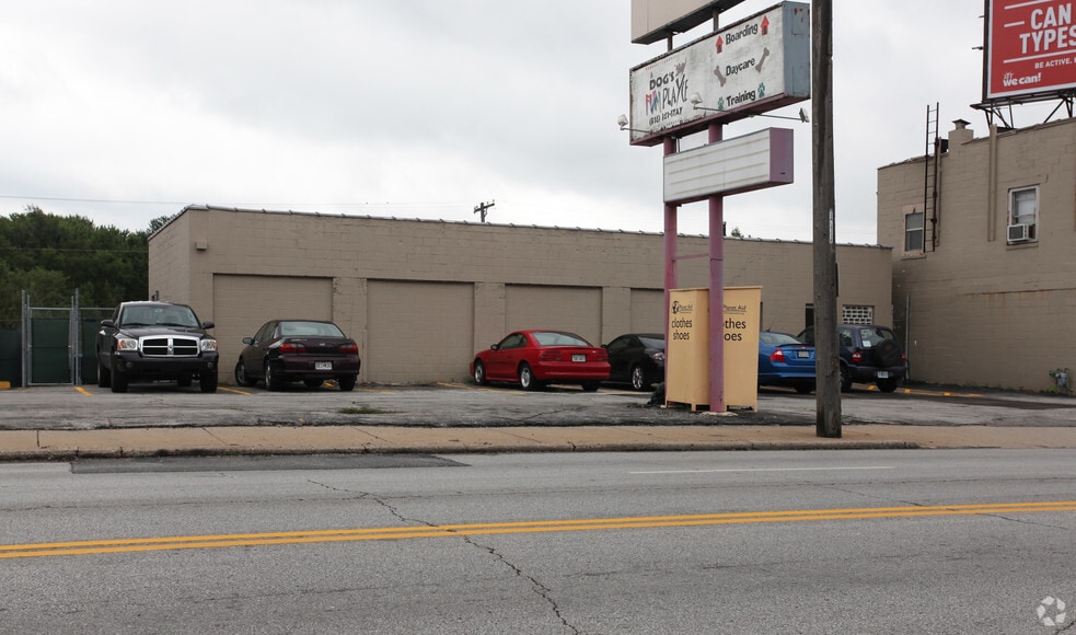 7829 Wornall Rd, Kansas City, MO for sale - Building Photo - Image 2 of 2