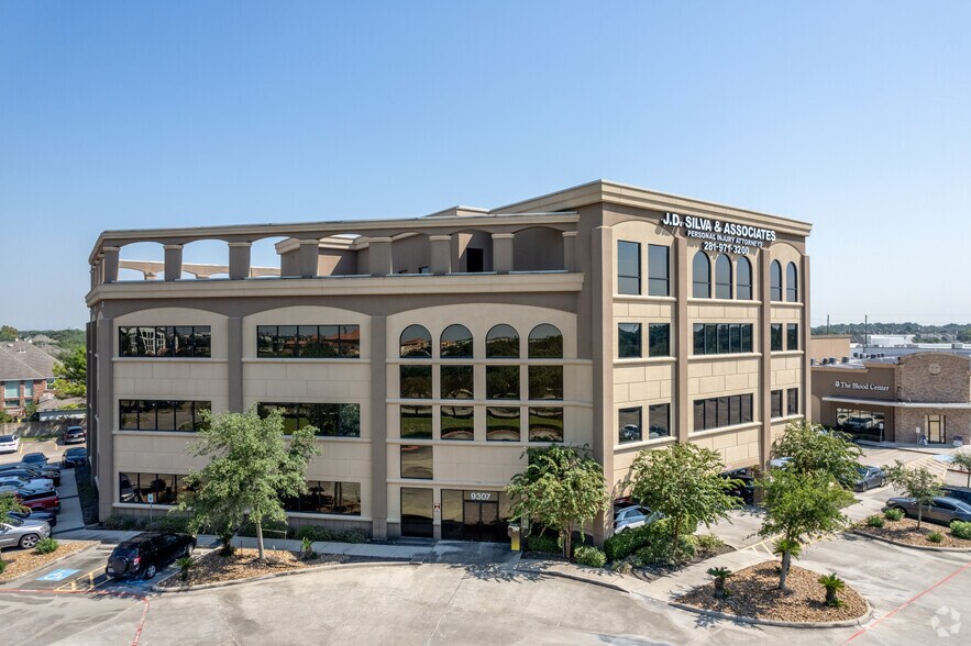9307 Broadway St, Pearland, TX à vendre - Photo du bâtiment - Image 2 de 7