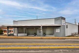 Plus de détails pour 8730 Big Bend Blvd, Webster Groves, MO - Bureau à vendre