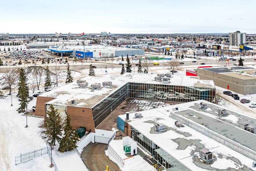 17420 Stony Plain Rd, Edmonton, AB for lease - Aerial - Image 2 of 4