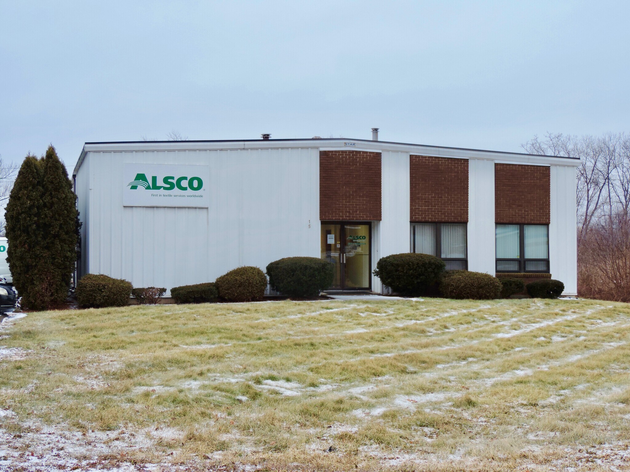 15 Industrial Park Blvd, Elmira, NY for sale Primary Photo- Image 1 of 1