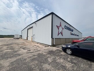 Plus de détails pour 4424 Dickinson Rd, De Pere, WI - Industriel à vendre