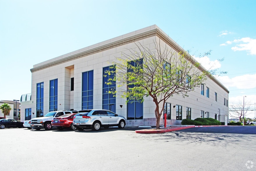 8540 S Eastern Ave, Las Vegas, NV for sale - Building Photo - Image 2 of 15