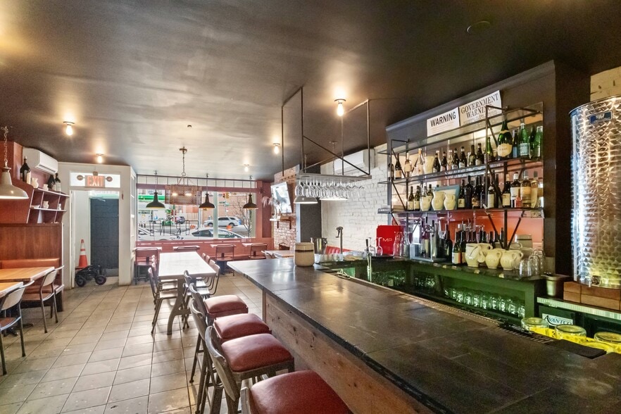 338 Hamilton Ave, Brooklyn, NY for lease - Building Photo - Image 3 of 15