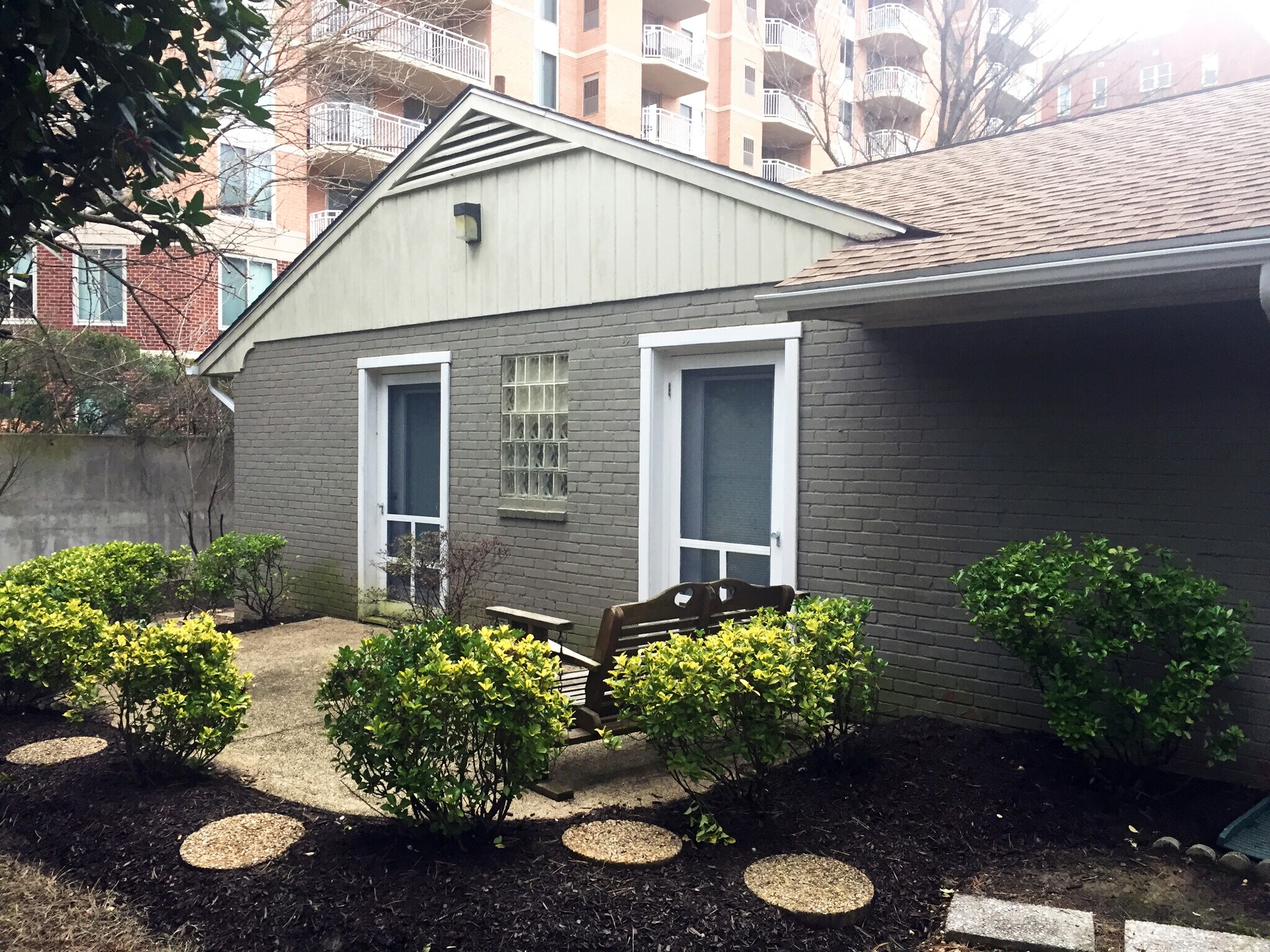 4829 West Ln, Bethesda, MD à vendre Photo du bâtiment- Image 1 de 6