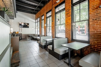 420 Broad St, Chattanooga, TN for lease Interior Photo- Image 2 of 15