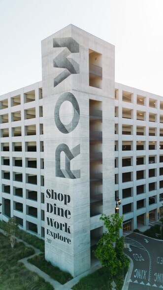 777 S Alameda St, Los Angeles, CA à louer - Photo du bâtiment - Image 3 de 18