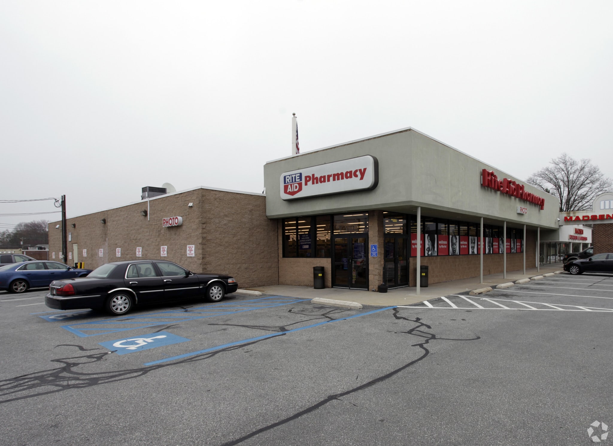 2901 Springfield Rd, Broomall, PA for lease Primary Photo- Image 1 of 16