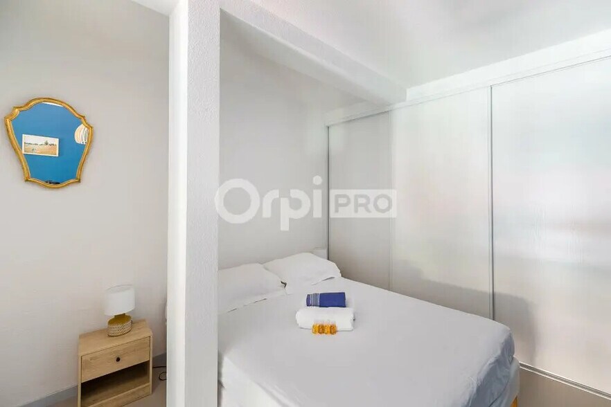 Office in Lyon for sale - Interior Photo - Image 3 of 12