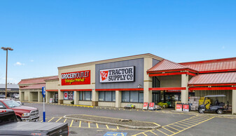 Grocery Outlet & Tractor Supply - Commercial Real Estate