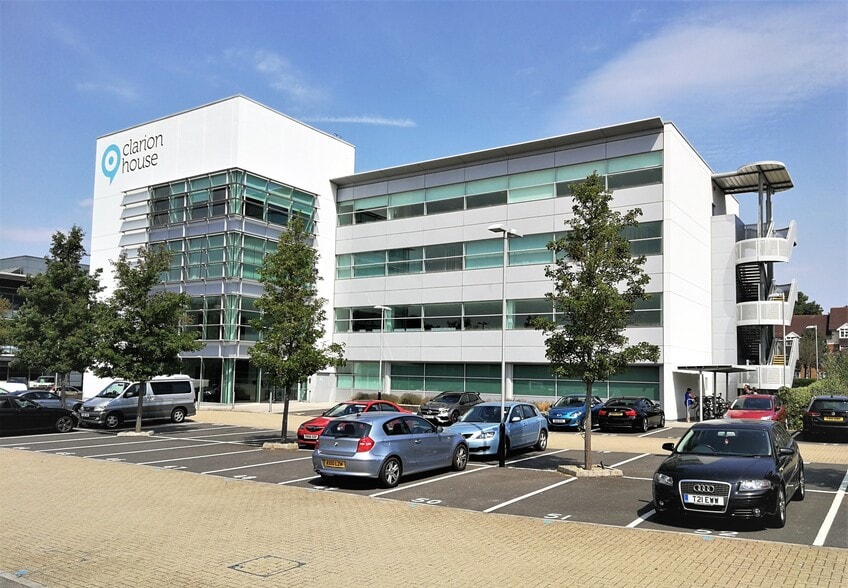 Concorde Rd, Maidenhead for lease - Building Photo - Image 3 of 5