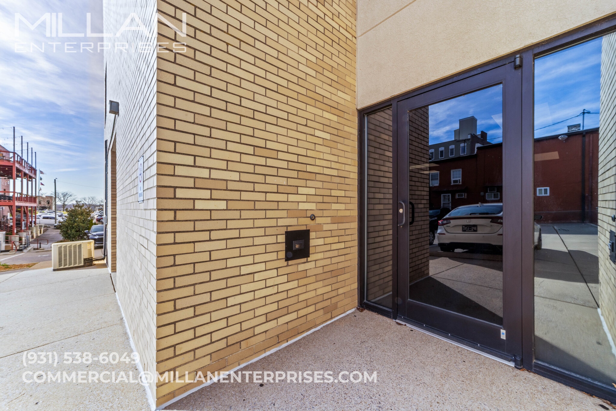 110 Main St, Clarksville, TN à louer Photo intérieure- Image 1 de 6